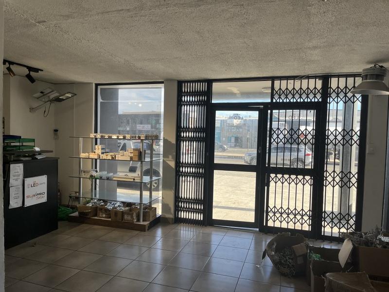 To Let Commercial Property for Rent in Montague Gardens Western Cape